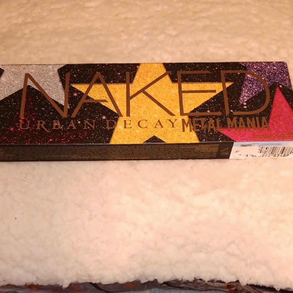 Urban Decay NakMetal Mania Eyeshadow Palette - Multicolor
